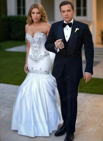 2025 Sexy Mermaid/Trumpet Sweetheart Beaded Elastic Satin Long Wedding Dresses / Bridal Gowns